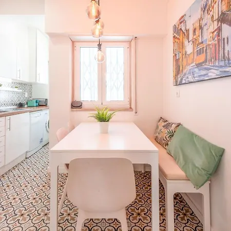 Guestready - Vibrant 2br Daire *